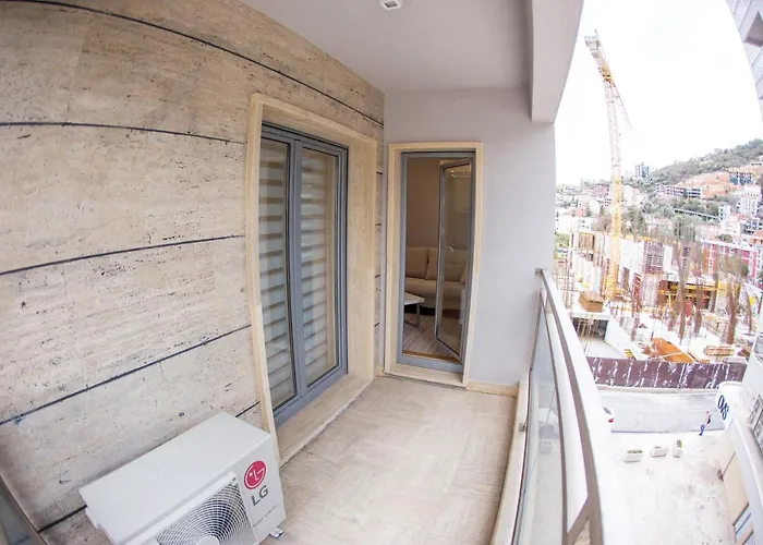 Central Budva Apartment C15